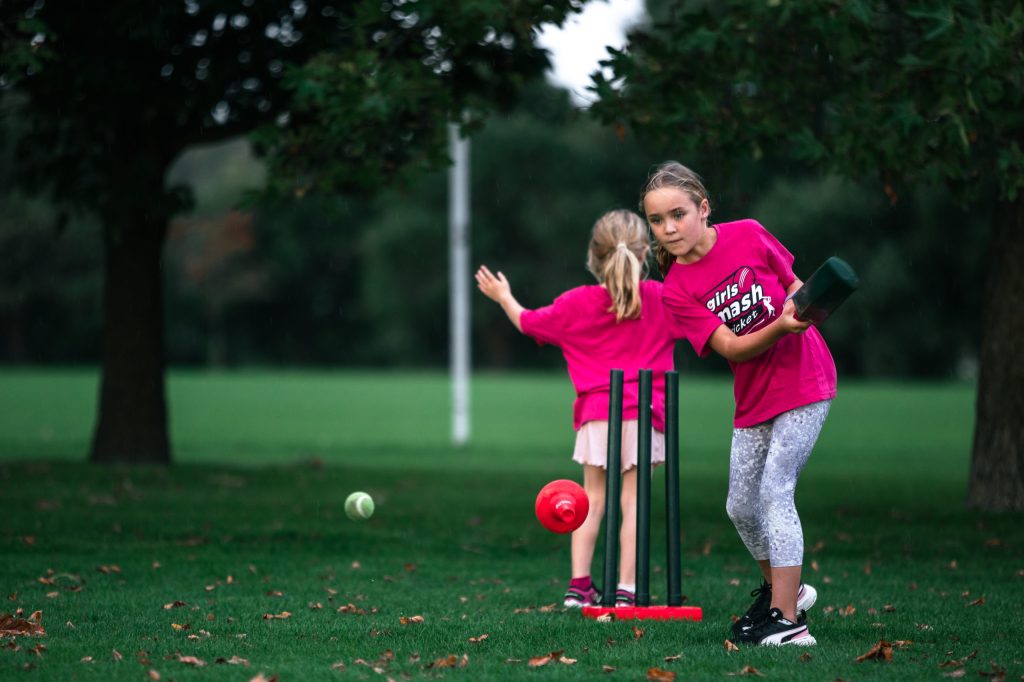 Girls Smash – Burnside Hub